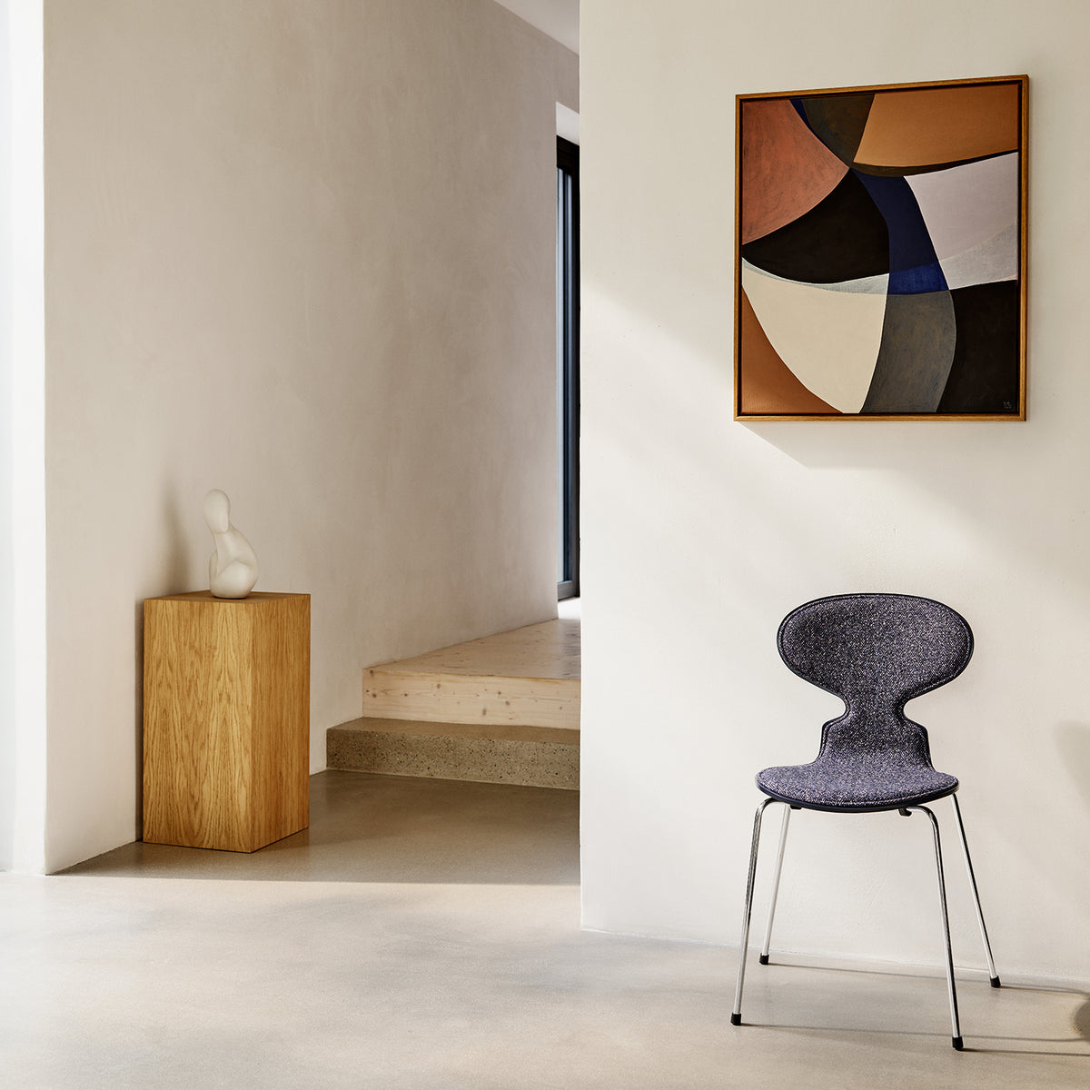 Upholstered Ant Dining Chair