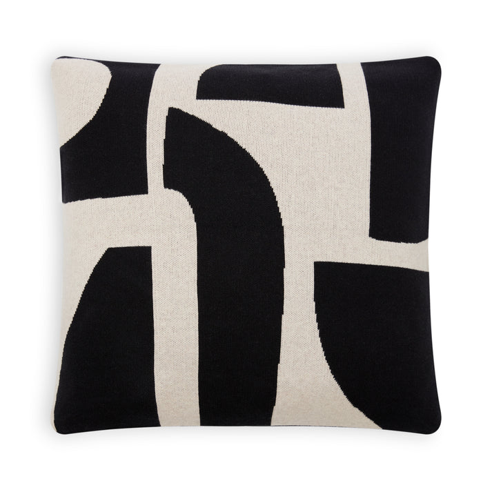 Bruten Cushion