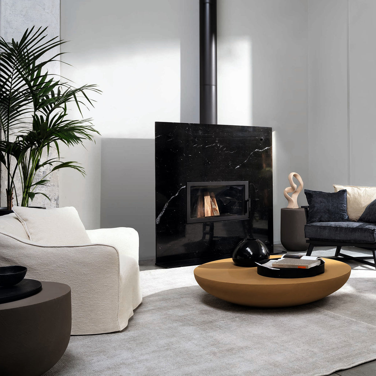 Heiko 44 Coffee table