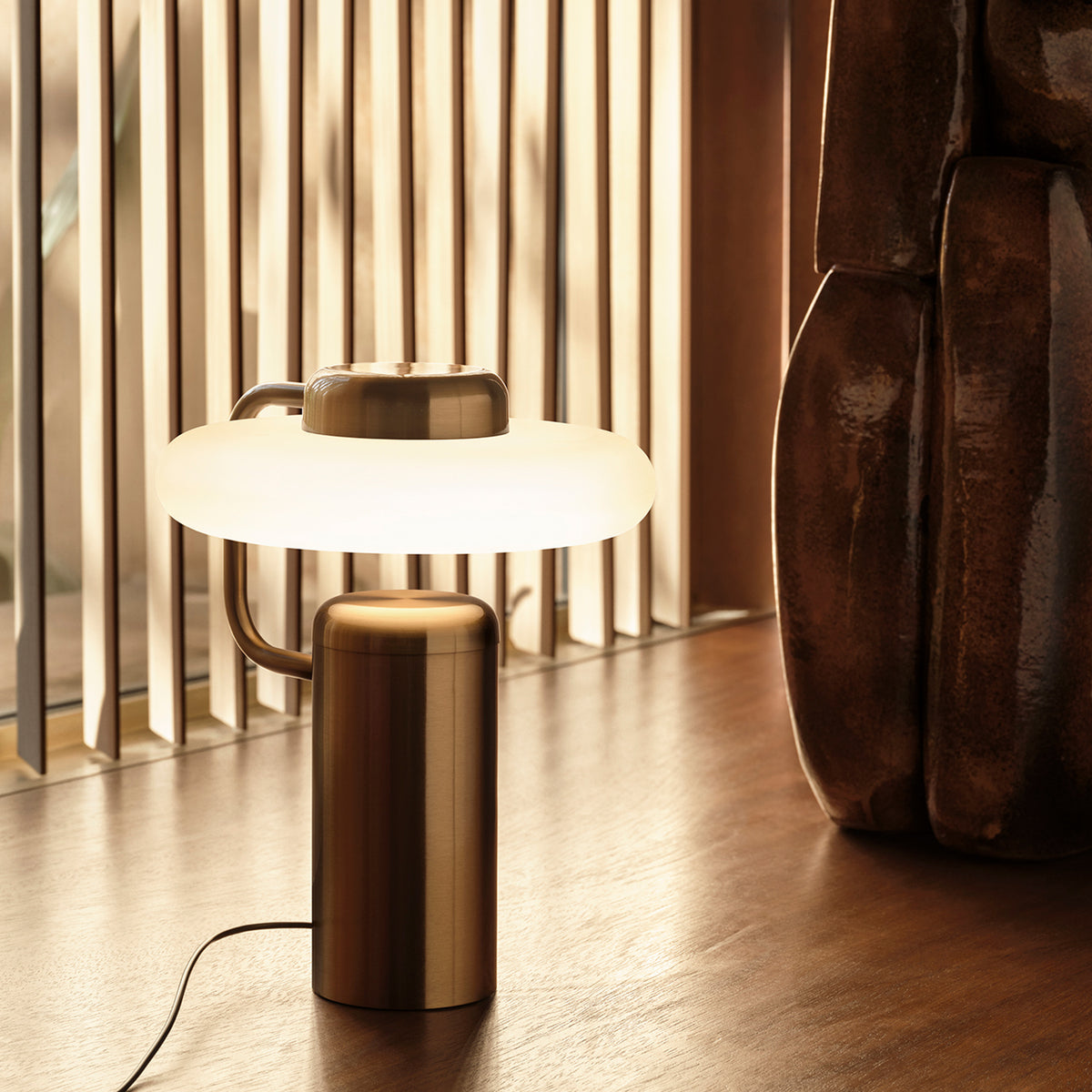 Tratto Table Lamp