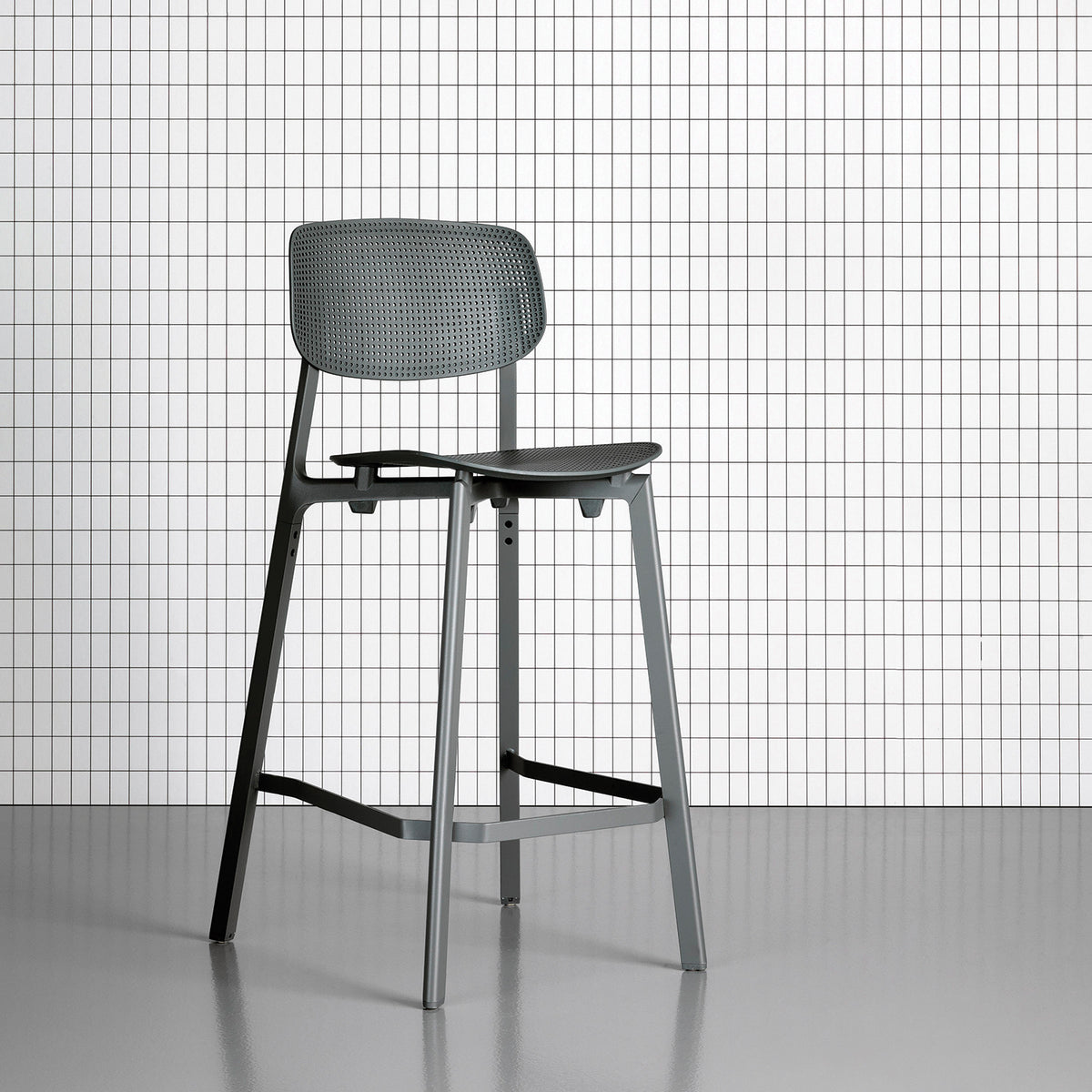Colander Stool - Kristalia