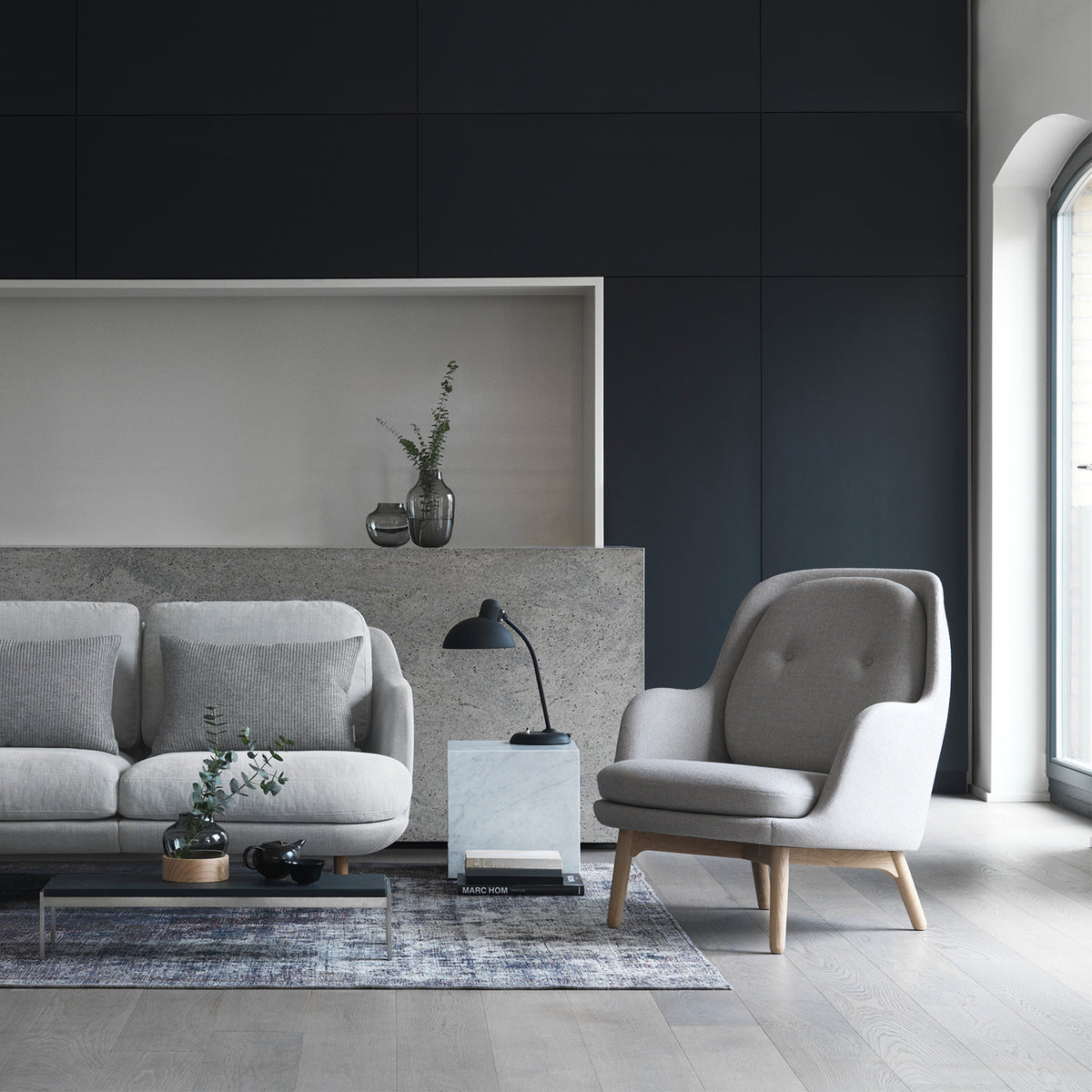 Fri Easy Chair, Wooden Base - Fritz Hansen