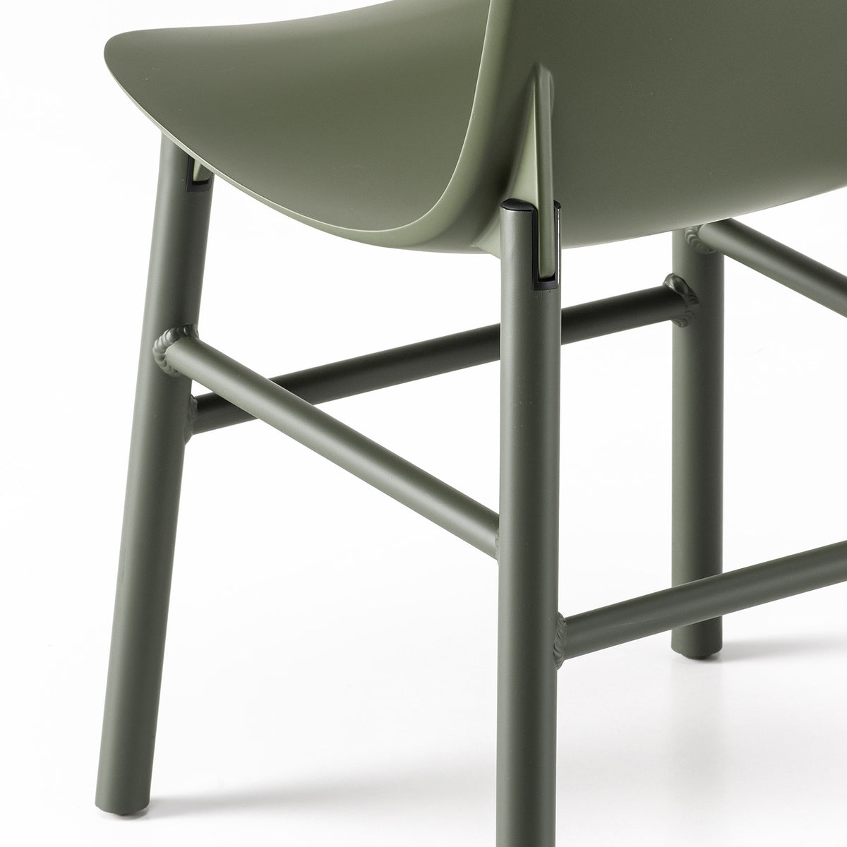 Sharky Chair, Aluminium Legs - Kristalia