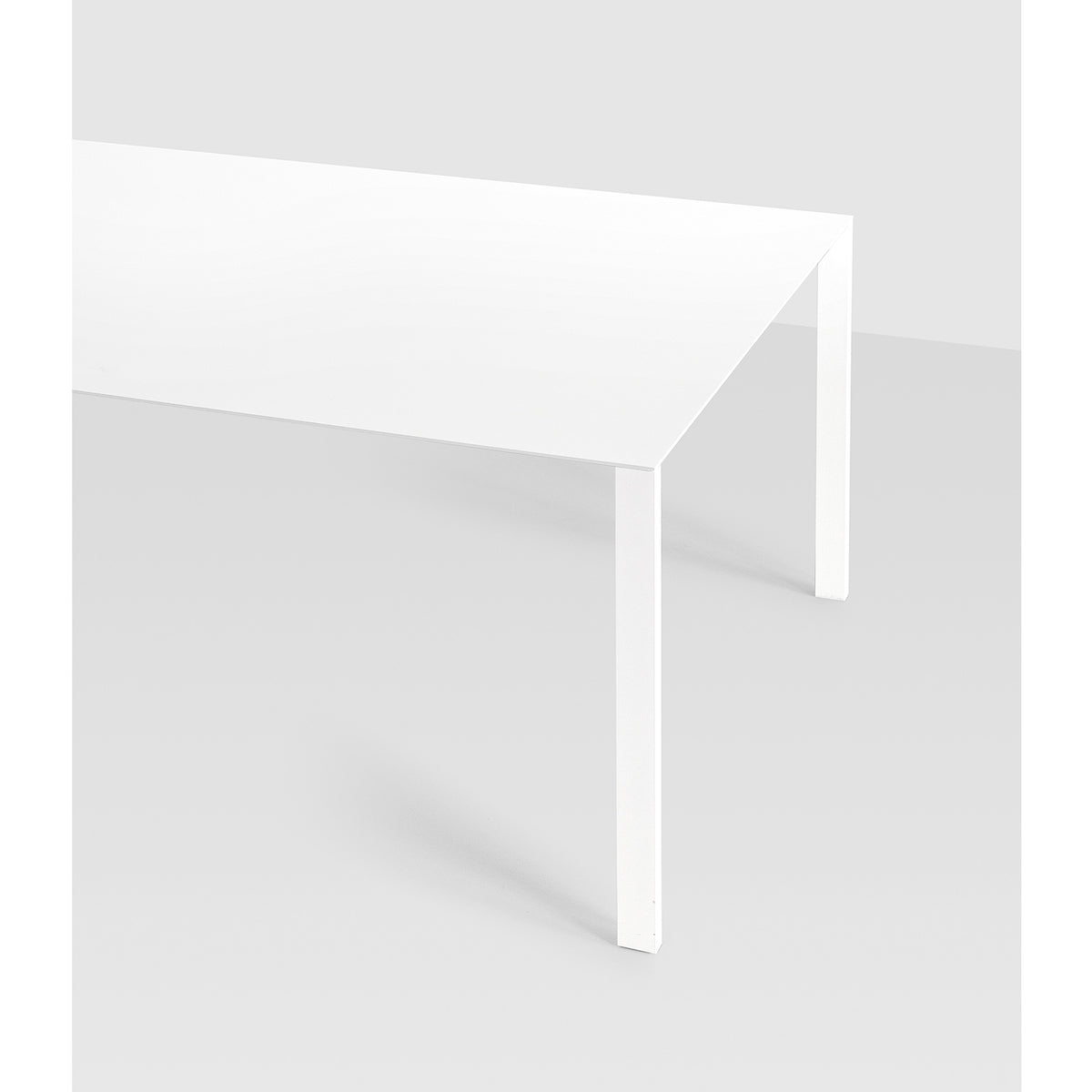 Thin-K Outdoor Extendable Table - Kristalia