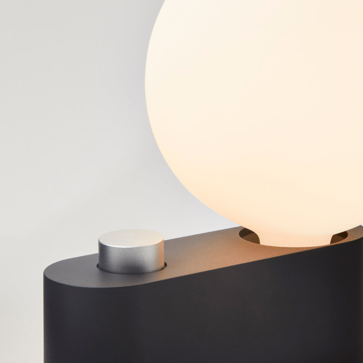Alumina Table Lamp & Sphere Bulb - Tala
