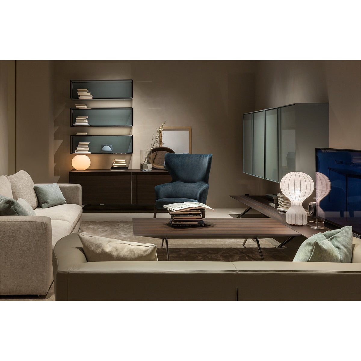 Gatto Table Lamp, Large - Flos