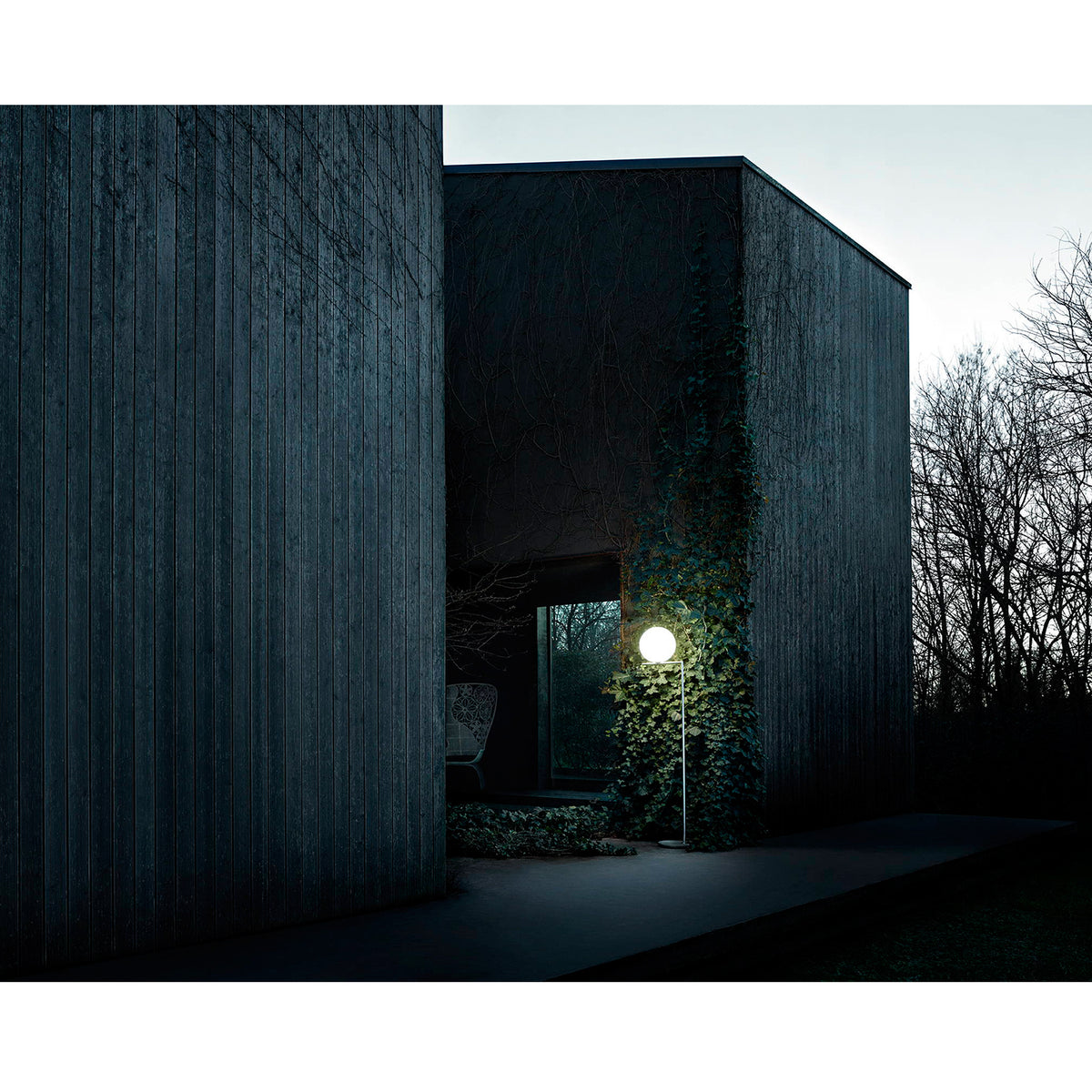 IC Outdoor Floor Lamp, F1 - Flos