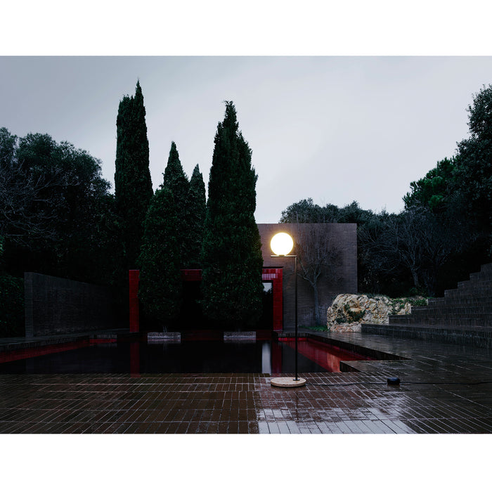 IC Outdoor Floor Lamp, F1 - Flos