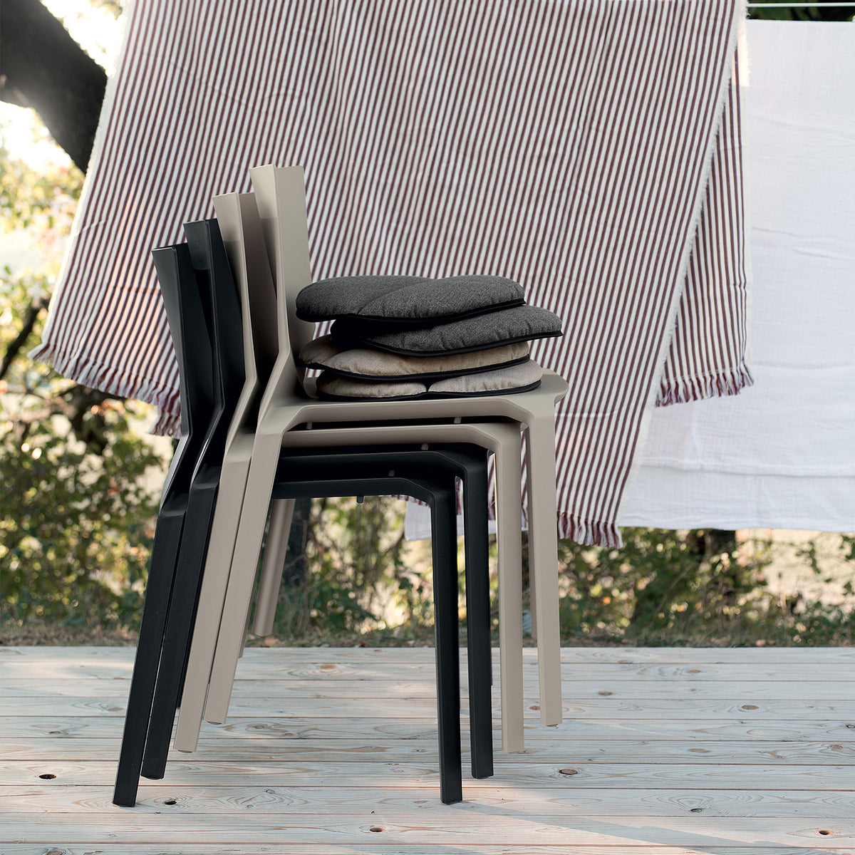 Plana Stackable Chair - Kristalia