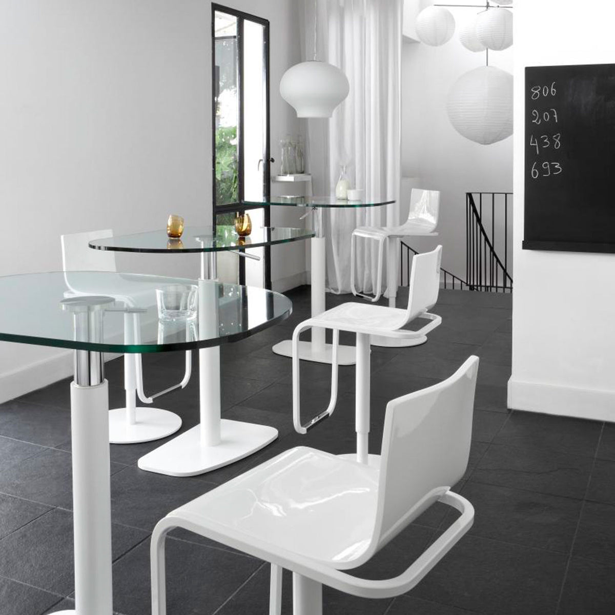 Jolie Bar Stool - Ligne Roset