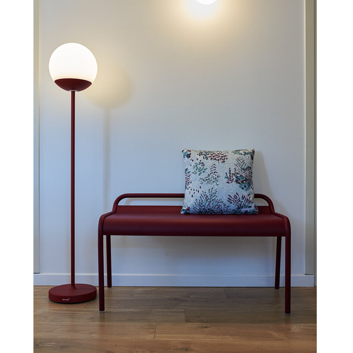 Luxembourg Compact Bench