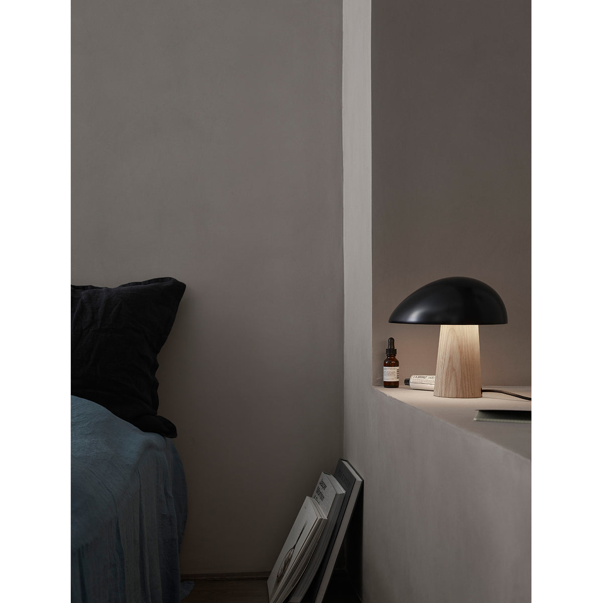 Night Owl Table Lamp, Ash - Fritz Hansen
