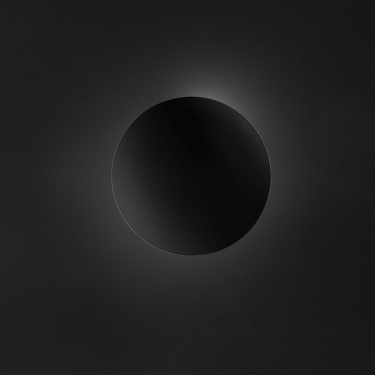 Puzzle Round Ceiling & Wall Light - Lodes