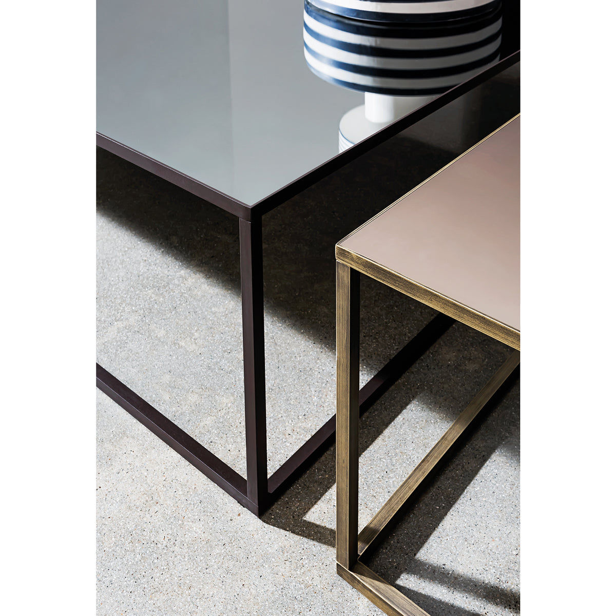 Quadro Coffee Table - Sovet